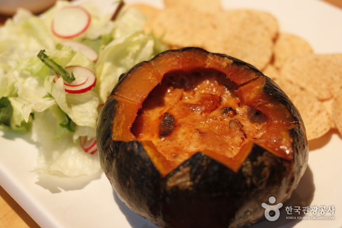 古宮Tteurak(고궁뜨락) 古宮Tteurak(고궁뜨락)