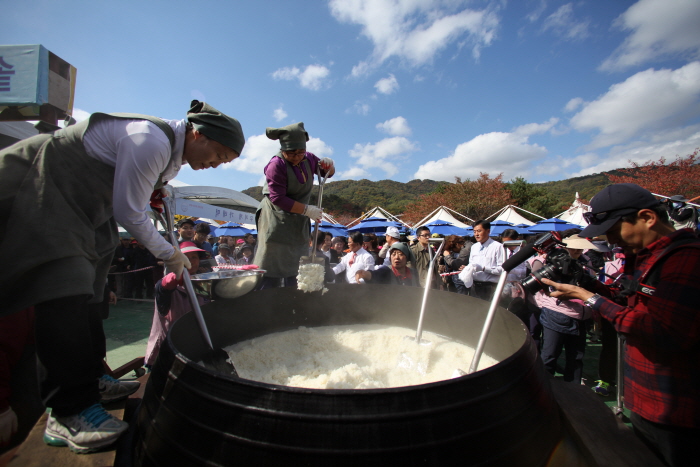 利川米文化節(이천쌀문화축제)
