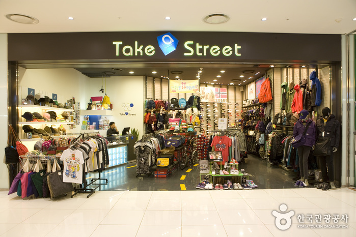 Take a Street(테이크어스트리트)