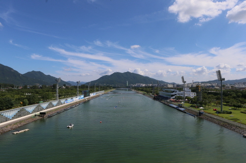 渼沙里競艇公園(미사리 경정공원)