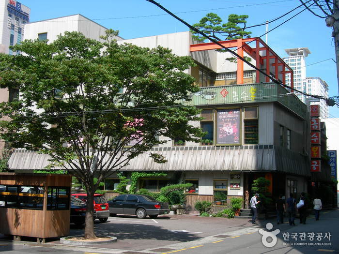 錦繡河豚(금수복국) 錦繡河豚(금수복국)