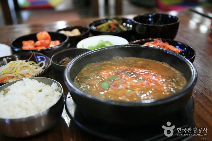 Saejip泥鰍湯(새집추어탕)