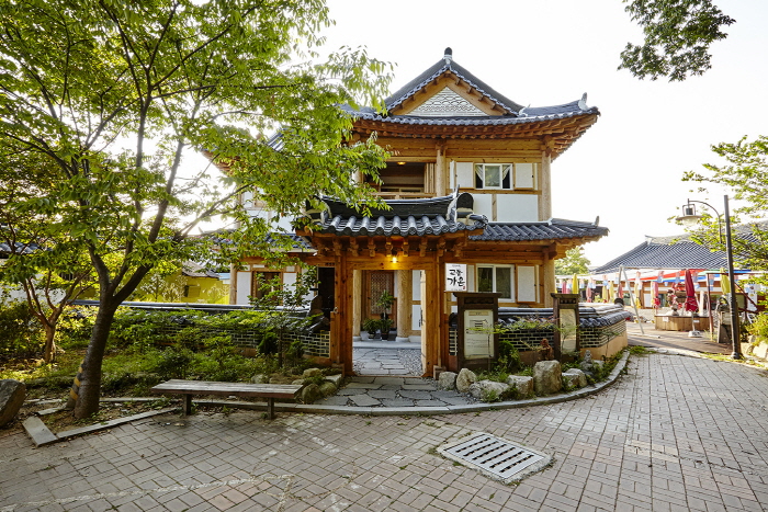 校洞中間[韓國觀光品質認證/Korea Quality]교동가온[한국관광 품질인증/Korea Quality]