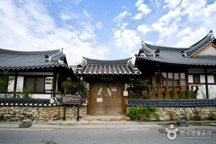 梨花古宅[韓國觀光品質認證/Korea Quality] 이화고택 [한국관광 품질인증/Korea Quality]