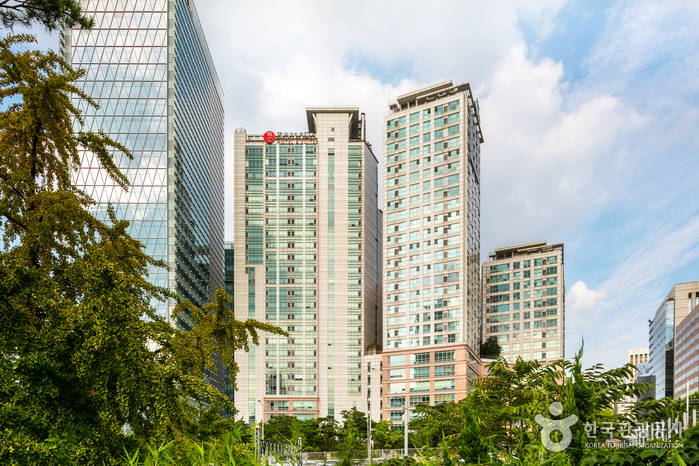 Ramada Hotel & Suites by Wyndham Seoul Namdaemun [Korea Quality] / 라마다 호텔앤스위트 서울남대문 [한국관광 품질인증/Korea Quality]