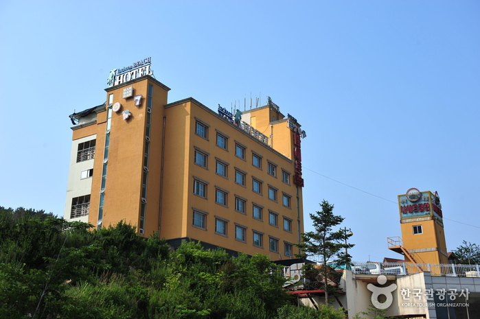 Incheon Airport Beach Hotel (인천공항비치호텔) Incheon Airport Beach Hotel (인천공항비치호텔)