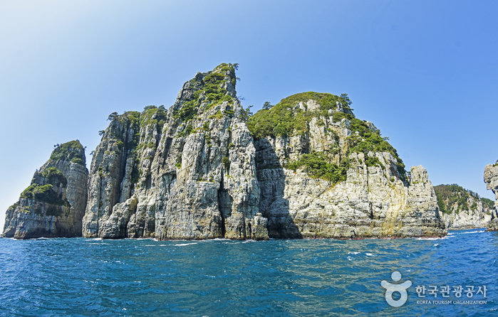 Geoje Haegeumgang Island (거제도 해금강)