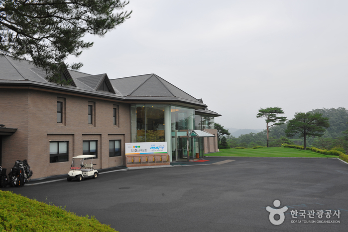 Elysian Gangchon Country Club (엘리시안 강촌 컨트리클럽)