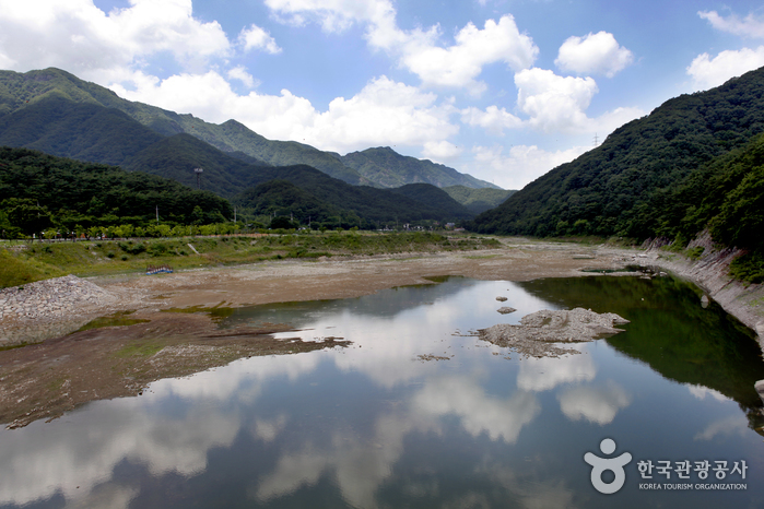 Chuwolsan Mountain (추월산)