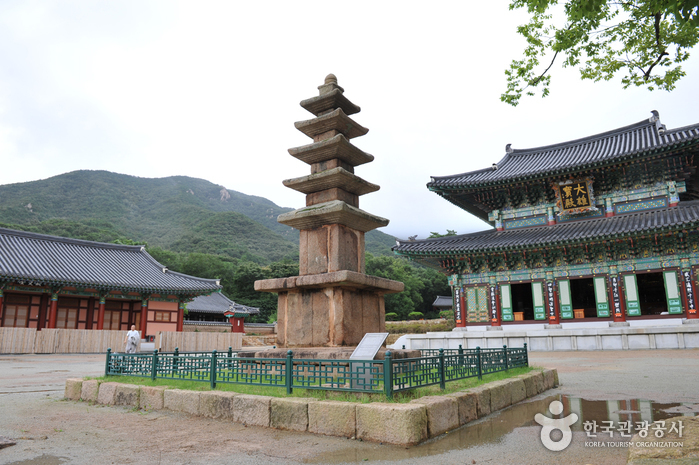 Dogapsa Temple (도갑사)