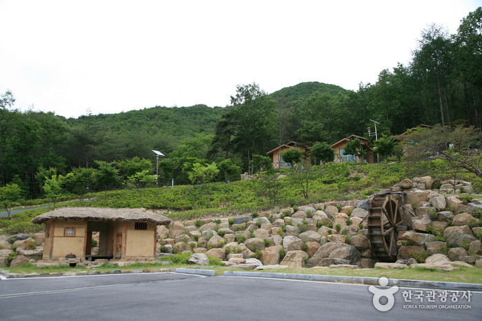 Erholungswald Soseonam (소선암자연휴양림) Erholungswald Soseonam (소선암자연휴양림)